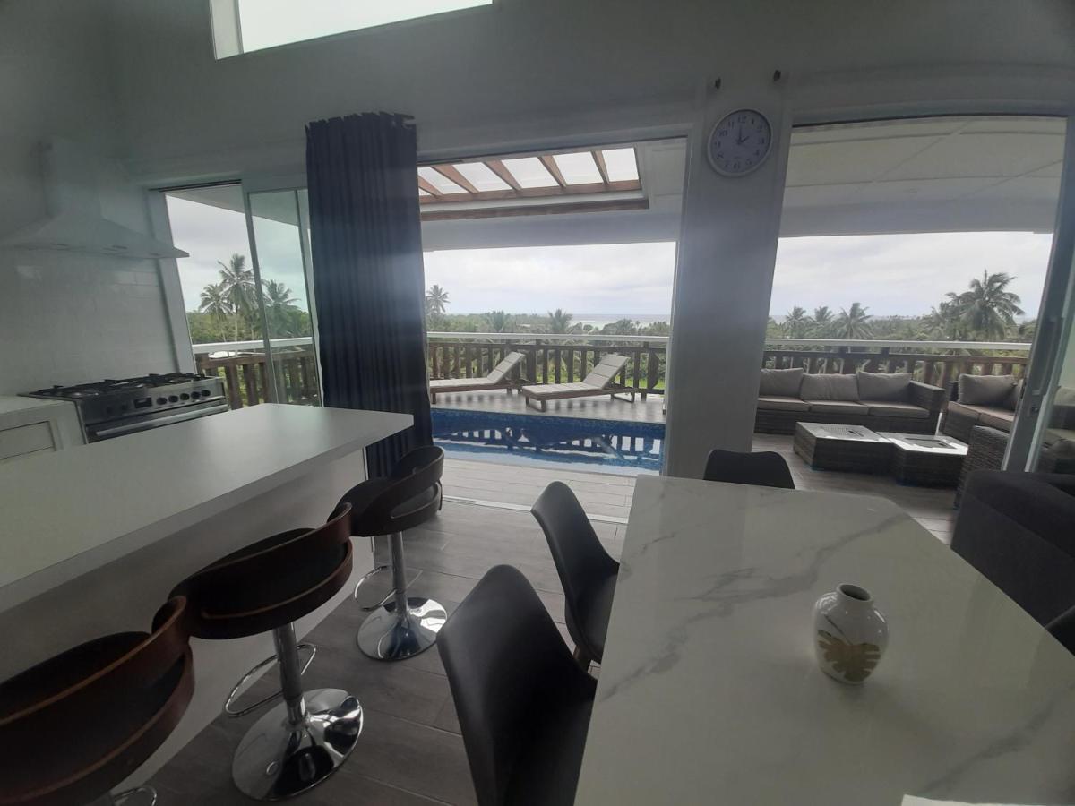 Mai'I Villa 1 - Muri Аваруа Экстерьер фото